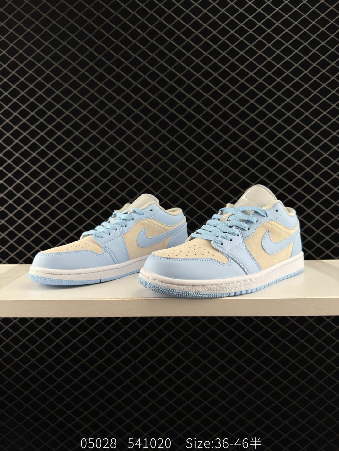 Air Jordan 1 Low AJ1